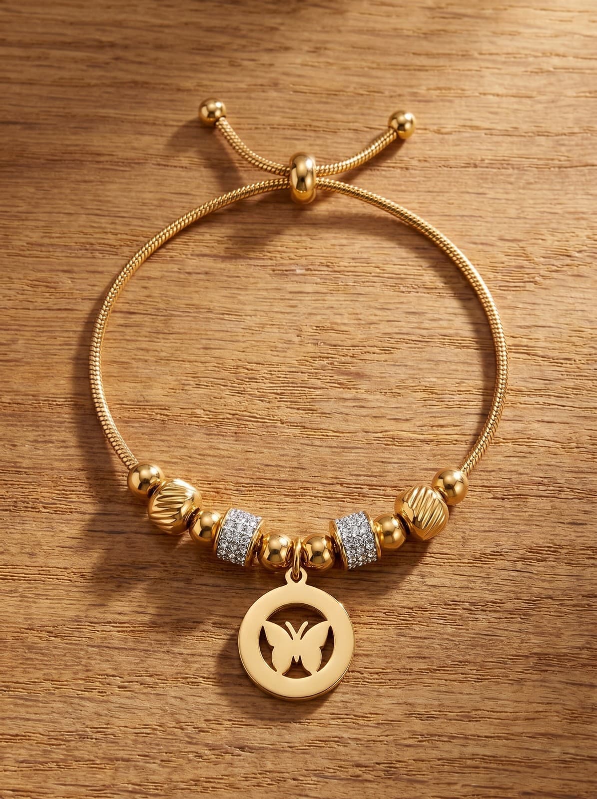 Pulseira Charm Borboleta Strass Dourada Aço Inox 316L — imagem 2