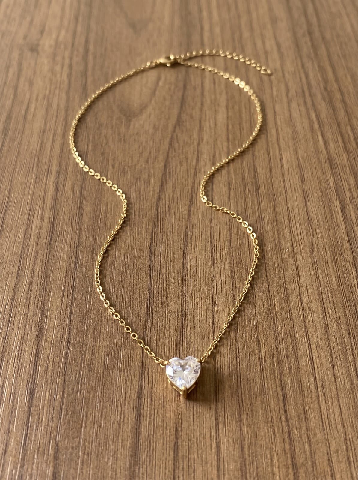 Colar Solitário Coração Cristal Dourado Aço Inox 316L Feminino — imagem 2